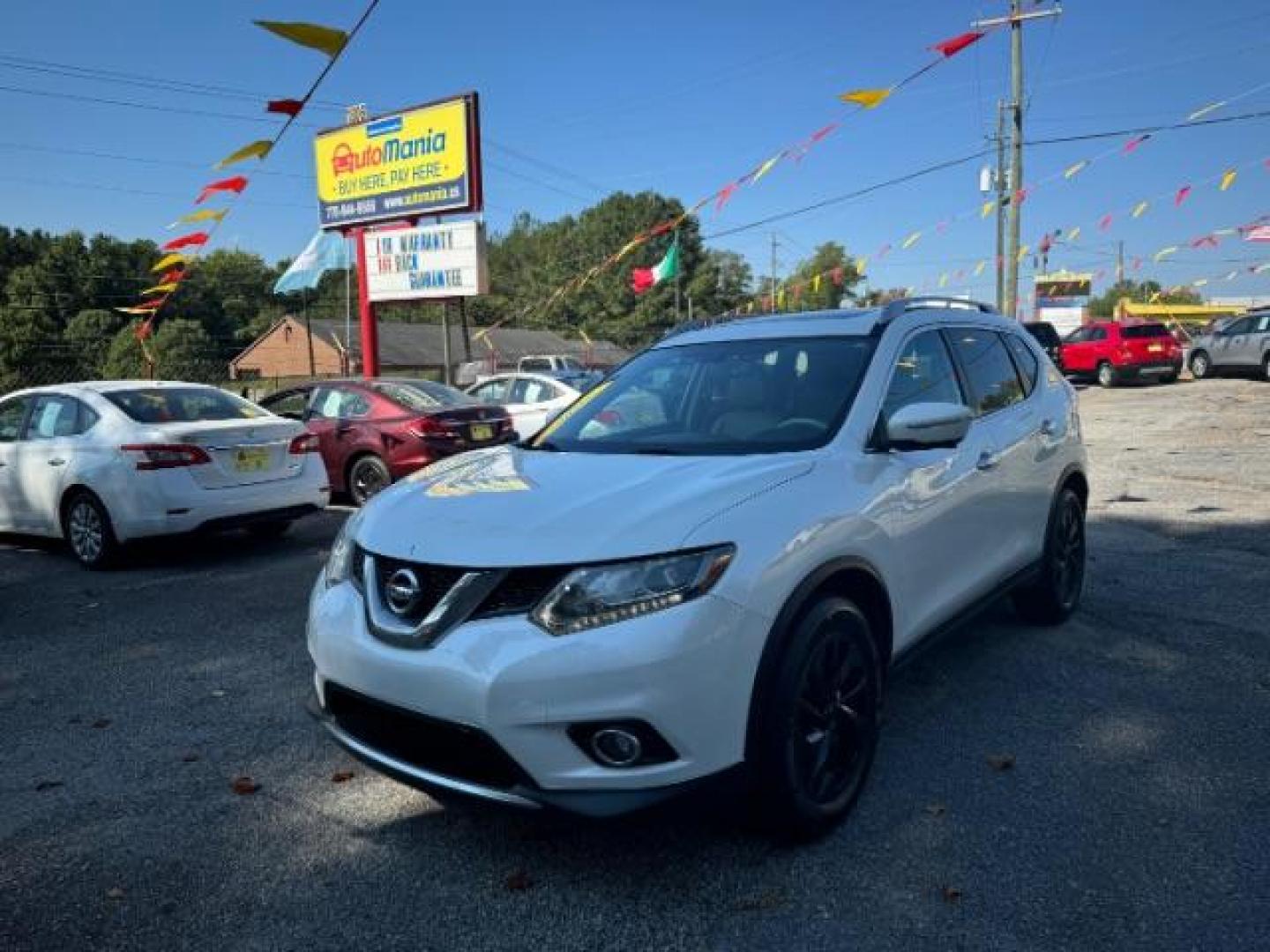 2015 WHITE Nissan Rogue S 2WD (5N1AT2MT4FC) with an 2.5L L4 DOHC 16V engine, Continuously Variable Transmission transmission, located at 1806 Veterans Memorial Hwy SW, Austell, GA, 30168, (770) 944-9558, 33.817959, -84.606987 - Photo#0