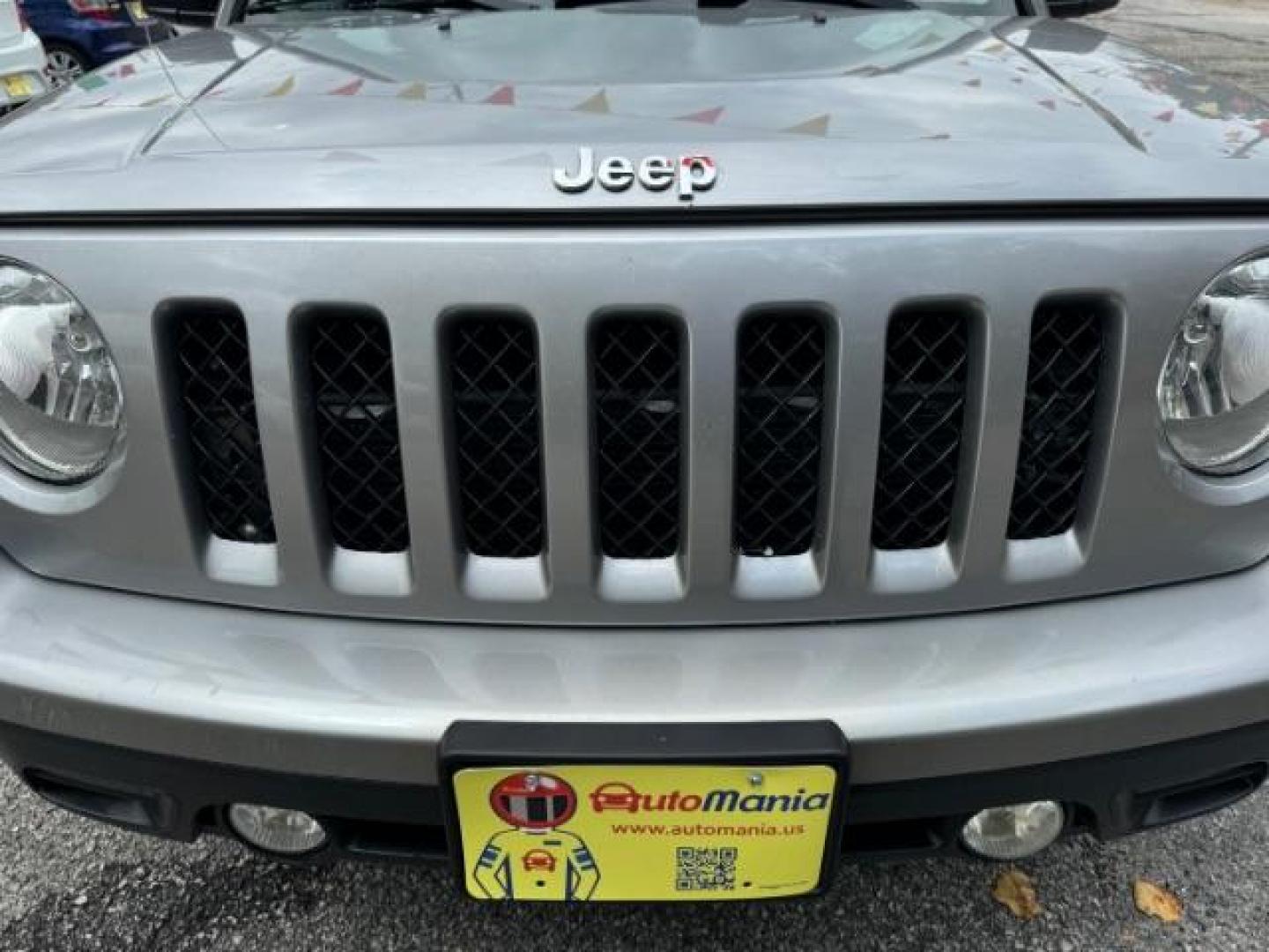 2017 Silver Jeep Patriot Latitude 2WD (1C4NJPFA8HD) with an 2.0L L4 DOHC 16V engine, Continuously Variable Transmission transmission, located at 1806 Veterans Memorial Hwy SW, Austell, GA, 30168, (770) 944-9558, 33.817959, -84.606987 - Photo#18