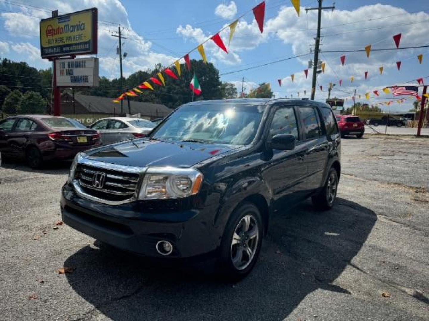 2015 Black Honda Pilot SE 4WD (5FNYF4H32FB) with an 3.5L V6 SOHC 24V engine, 5-Speed Automatic transmission, located at 1806 Veterans Memorial Hwy SW, Austell, GA, 30168, (770) 944-9558, 33.817959, -84.606987 - Photo#0