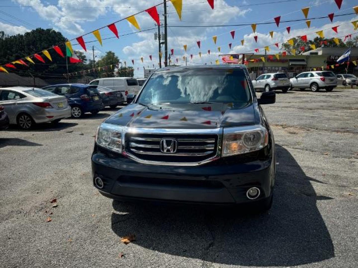 2015 Black Honda Pilot SE 4WD (5FNYF4H32FB) with an 3.5L V6 SOHC 24V engine, 5-Speed Automatic transmission, located at 1806 Veterans Memorial Hwy SW, Austell, GA, 30168, (770) 944-9558, 33.817959, -84.606987 - Photo#1