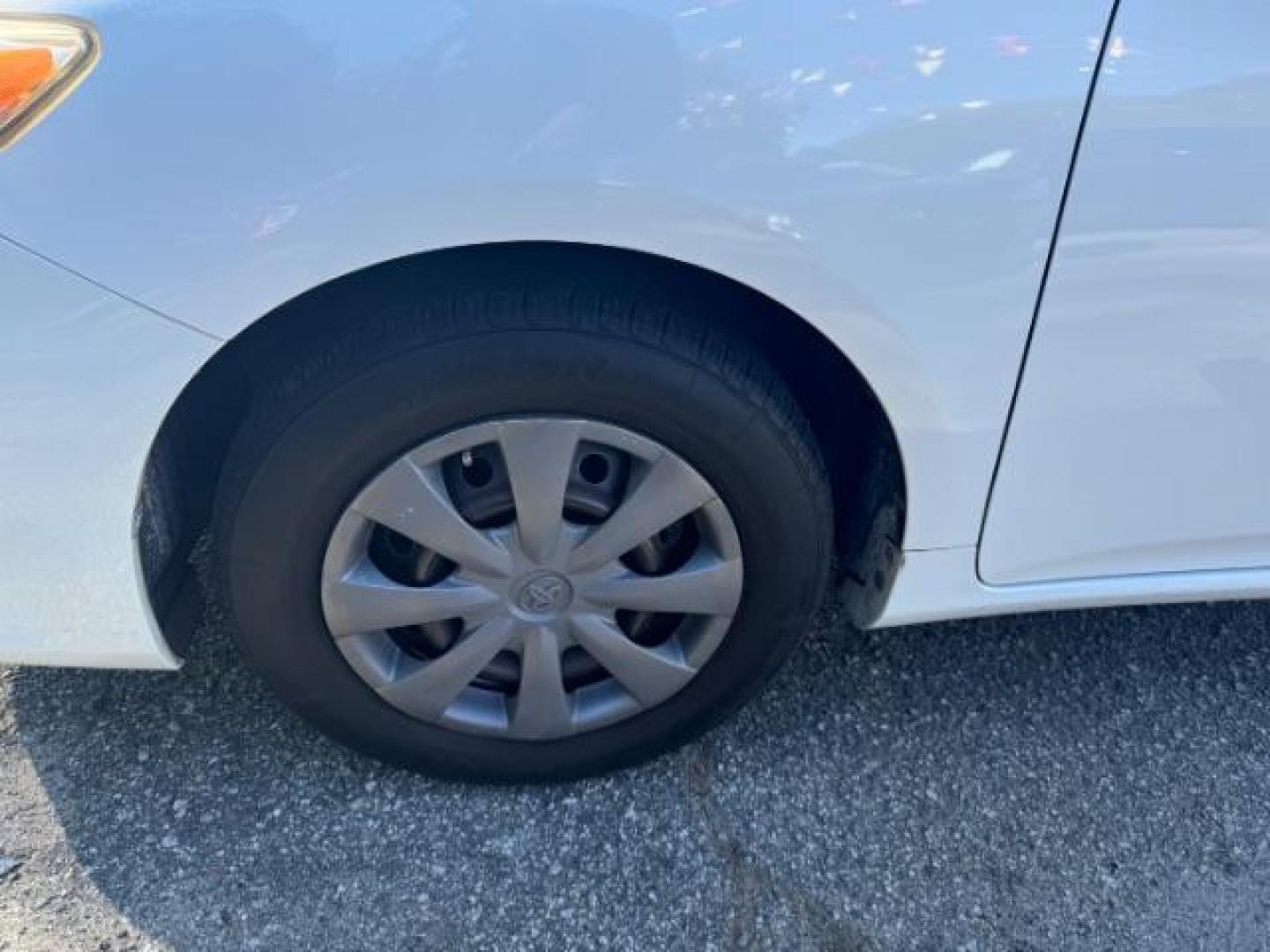 2013 White Toyota Corolla LE 4-Speed AT (JTDBU4EE4DJ) with an 1.8L L4 DOHC 16V engine, 4-Speed Automatic transmission, located at 1806 Veterans Memorial Hwy SW, Austell, GA, 30168, (770) 944-9558, 33.817959, -84.606987 - Photo#17