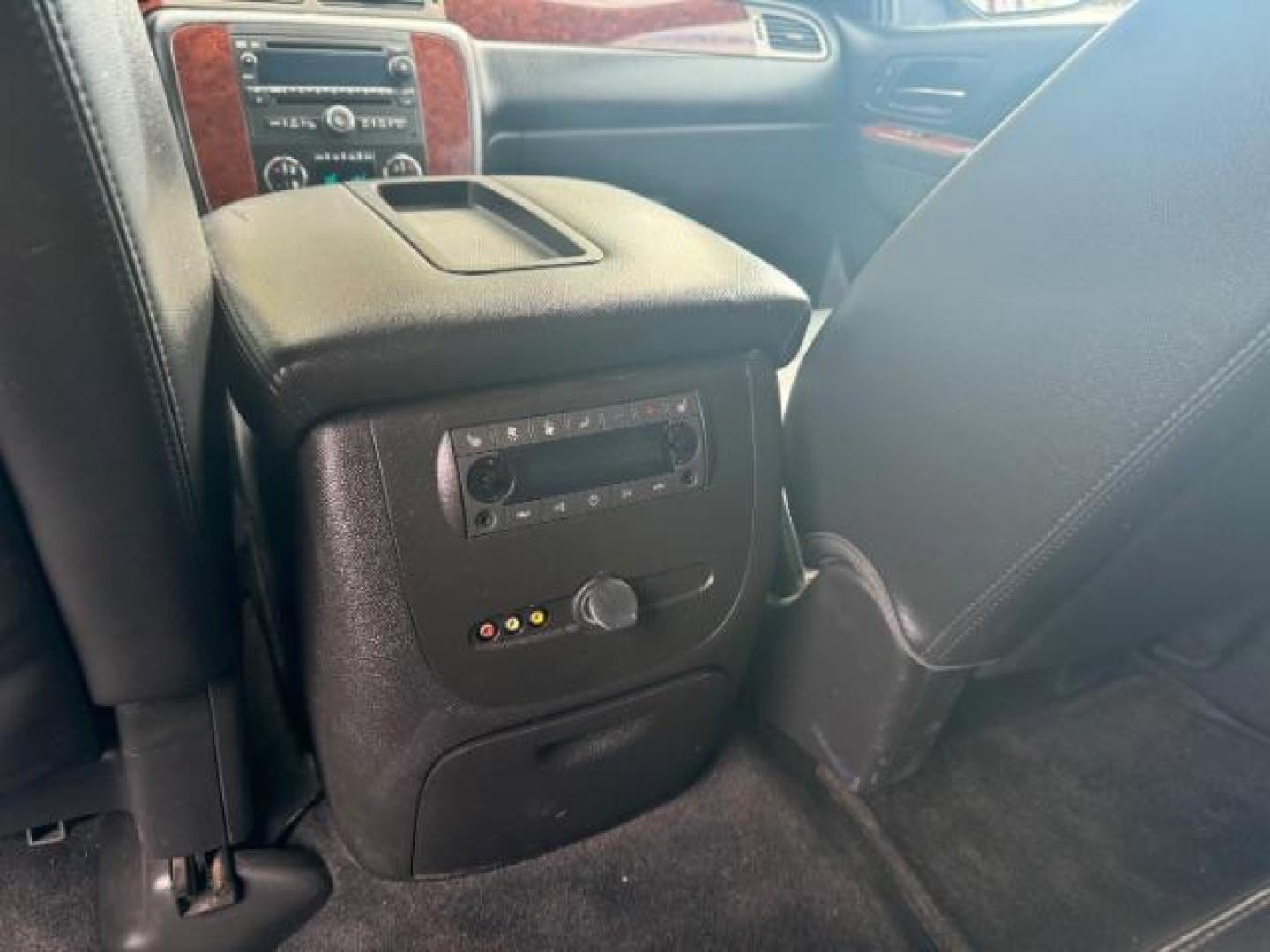 2014 Red Chevrolet Tahoe LT 2WD (1GNSCBE03ER) with an 5.3L V8 OHV 16V FFV engine, 6-Speed Automatic transmission, located at 1806 Veterans Memorial Hwy SW, Austell, GA, 30168, (770) 944-9558, 33.817959, -84.606987 - Photo#13