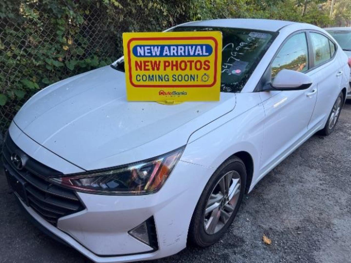 2019 White Hyundai Elantra Limited (5NPD84LF6KH) with an 1.8L L4 DOHC 16V engine, 6-Speed Automatic transmission, located at 1806 Veterans Memorial Hwy SW, Austell, GA, 30168, (770) 944-9558, 33.817959, -84.606987 - Photo#0