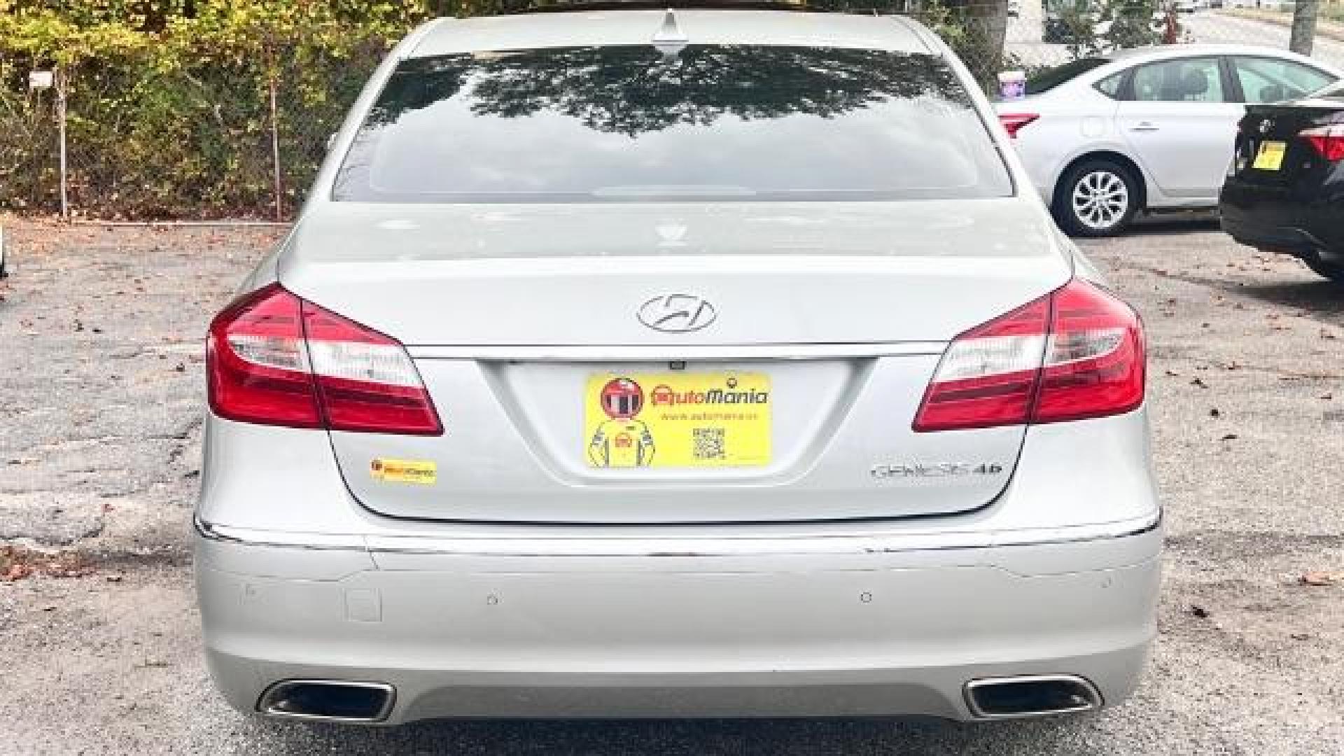 2012 Silver Hyundai Genesis 4.6L (KMHGC4DF5CU) with an 4.6L V8 DOHC 32V engine, 6-Speed Automatic transmission, located at 1806 Veterans Memorial Hwy SW, Austell, GA, 30168, (770) 944-9558, 33.817959, -84.606987 - Photo#4