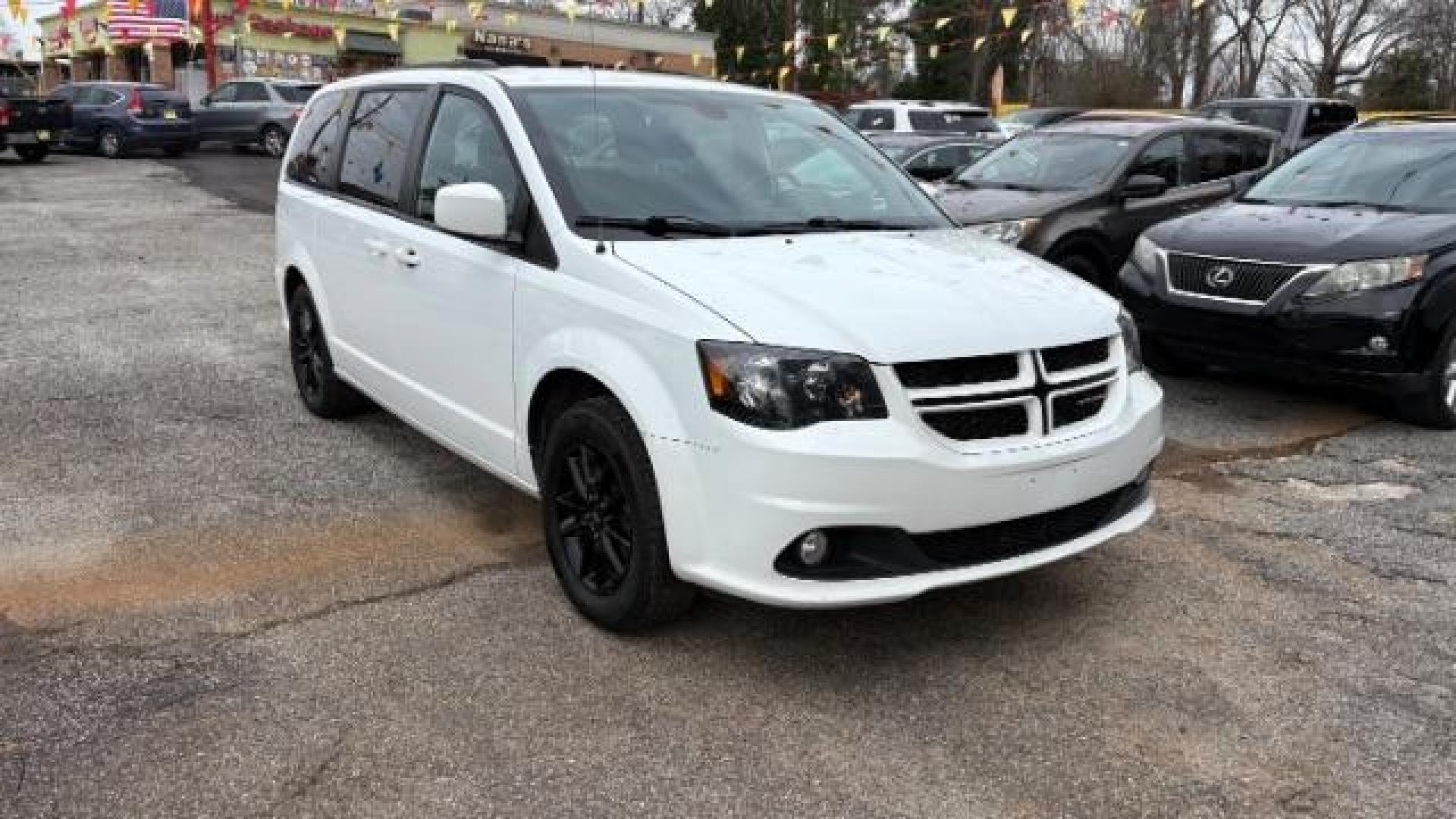 2019 White Dodge Grand Caravan GT (2C4RDGEG0KR) with an 3.6L V6 DOHC 24V engine, 6-Speed Automatic transmission, located at 1806 Veterans Memorial Hwy SW, Austell, GA, 30168, (770) 944-9558, 33.817959, -84.606987 - Photo#2