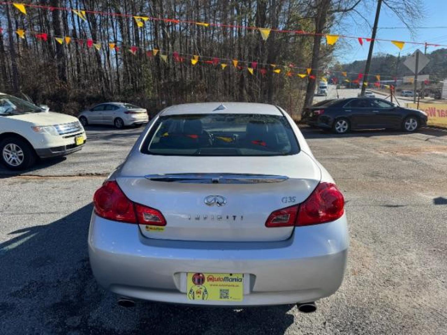 2008 Silver Infiniti G35 Journey (JNKBV61E58M) with an 3.5L V6 DOHC 24V engine, 5-Speed Automatic transmission, located at 1806 Veterans Memorial Hwy SW, Austell, GA, 30168, (770) 944-9558, 33.817959, -84.606987 - Photo#4