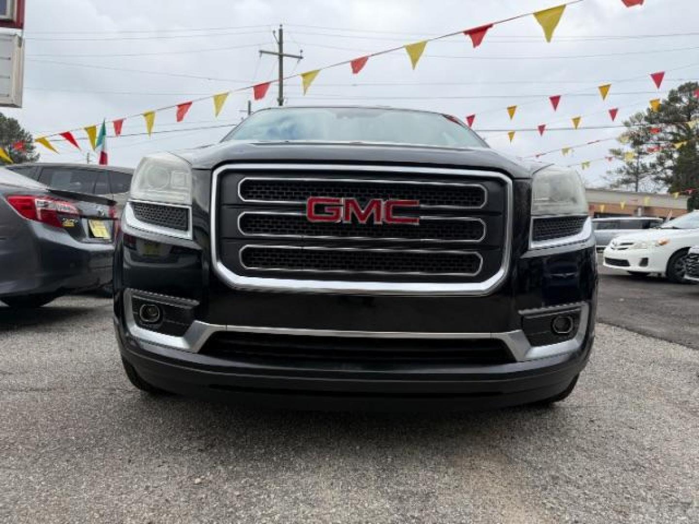 2016 Black GMC Acadia SLT-1 FWD (1GKKRRKD6GJ) with an 3.6L V6 DOHC 24V engine, 6-Speed Automatic transmission, located at 1806 Veterans Memorial Hwy SW, Austell, GA, 30168, (770) 944-9558, 33.817959, -84.606987 - Photo#11