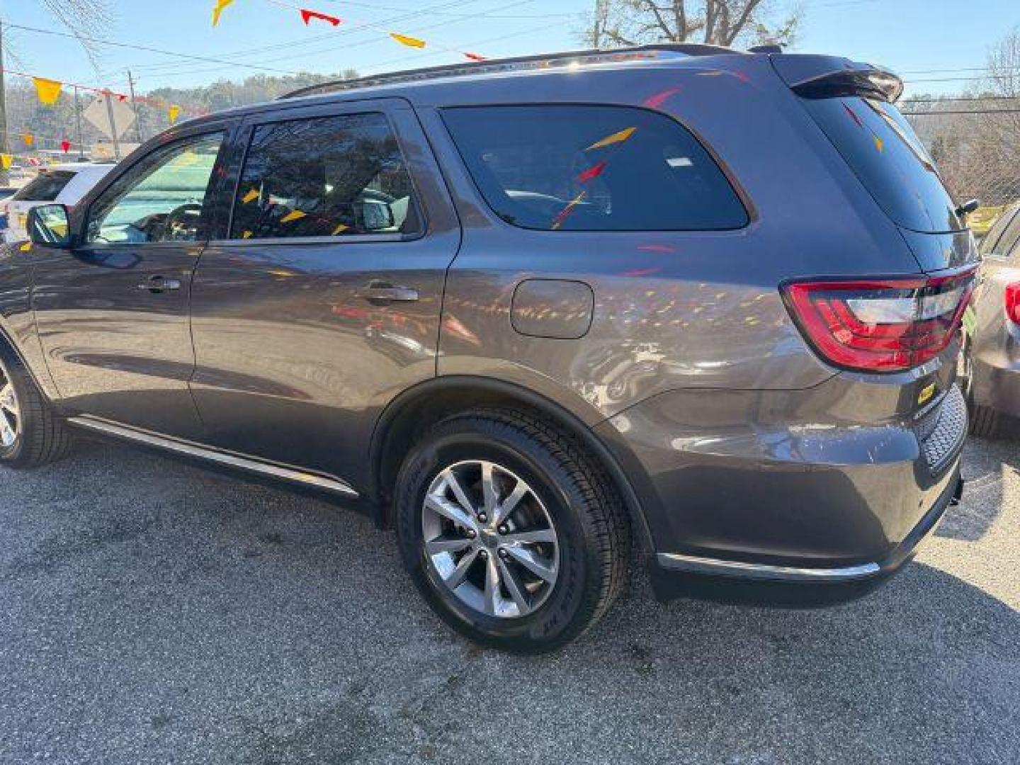 2015 Gray Dodge Durango Limited 2WD (1C4RDHDG7FC) with an 3.6L V6 DOHC 24V engine, 8-Speed Automatic transmission, located at 1806 Veterans Memorial Hwy SW, Austell, GA, 30168, (770) 944-9558, 33.817959, -84.606987 - Photo#2