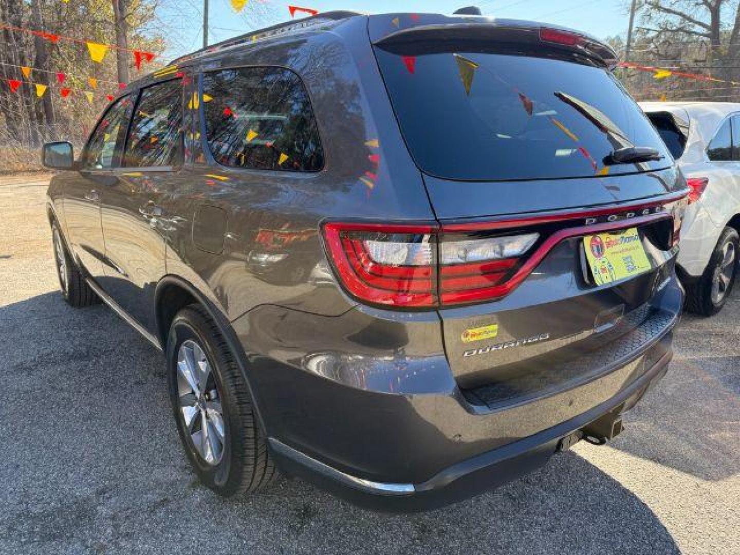 2015 Gray Dodge Durango Limited 2WD (1C4RDHDG7FC) with an 3.6L V6 DOHC 24V engine, 8-Speed Automatic transmission, located at 1806 Veterans Memorial Hwy SW, Austell, GA, 30168, (770) 944-9558, 33.817959, -84.606987 - Photo#3