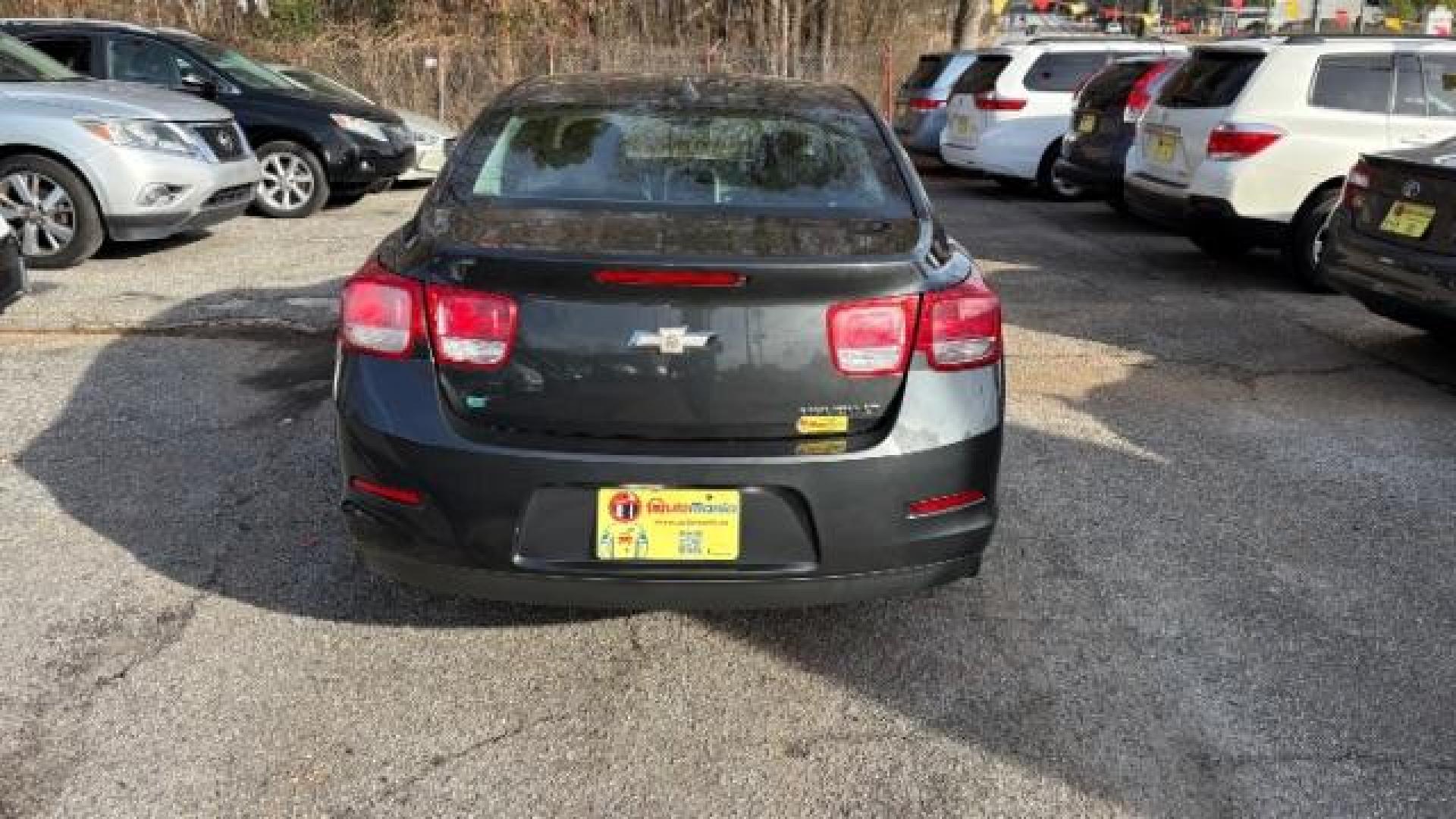 2014 Gray Chevrolet Malibu 1LT (1G11C5SL4EF) with an 2.5L L4 DOHC 16V engine, 6-Speed Automatic transmission, located at 1806 Veterans Memorial Hwy SW, Austell, GA, 30168, (770) 944-9558, 33.817959, -84.606987 - Photo#4