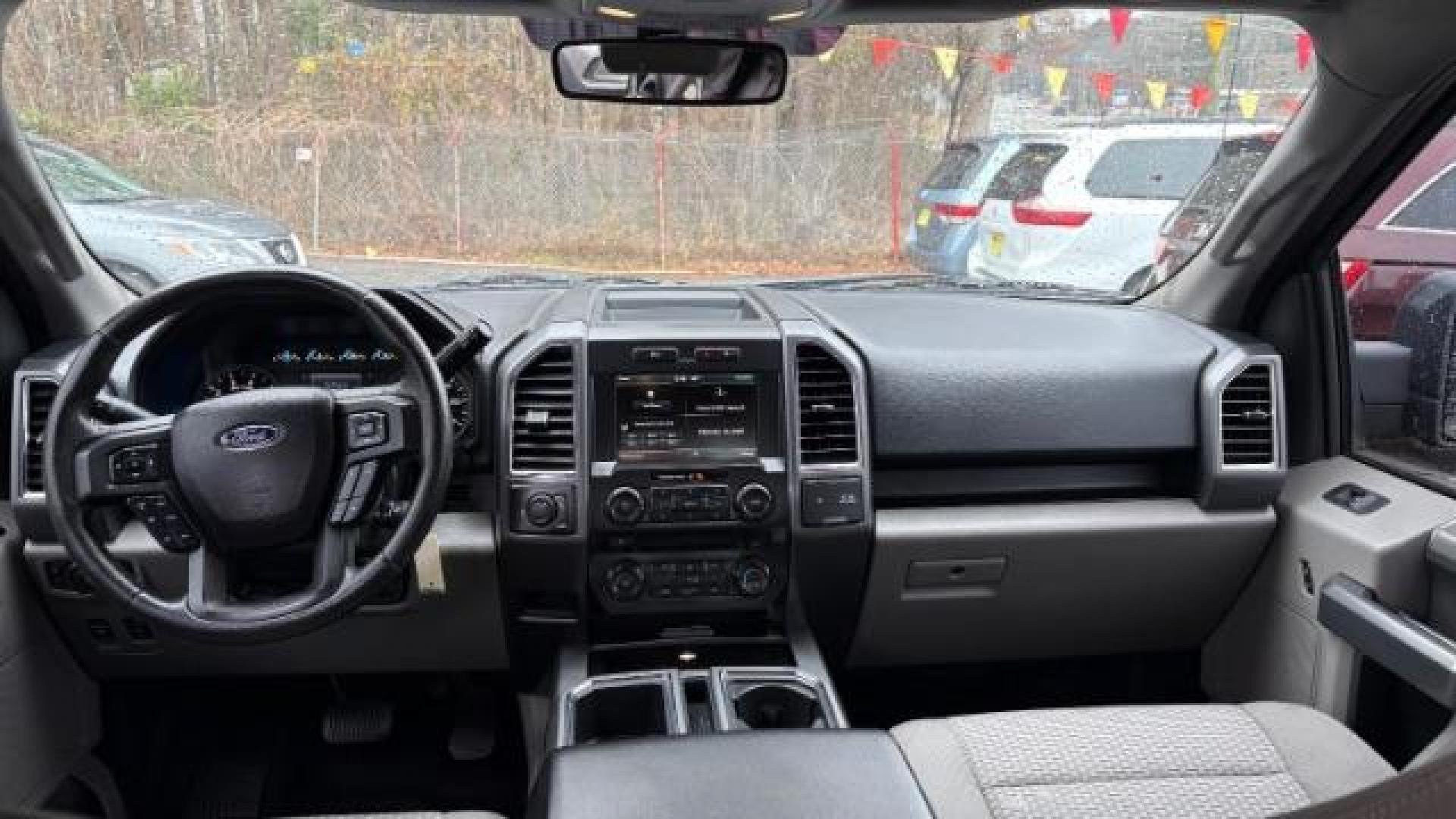 2015 Black Ford F-150 XLT SuperCrew 6.5-ft. Bed 2WD (1FTEW1CPXFF) with an 2.7L V6 DOHC 24V engine, 6-Speed Automatic transmission, located at 1806 Veterans Memorial Hwy SW, Austell, GA, 30168, (770) 944-9558, 33.817959, -84.606987 - Photo#36