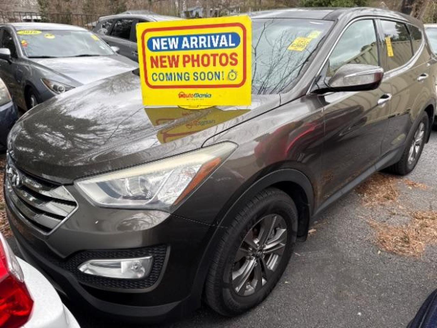 2013 Gray Hyundai Santa Fe Sport . (5XYZU3LB0DG) with an 2.4L I-4 DI DOHC engine, located at 1806 Veterans Memorial Hwy SW, Austell, GA, 30168, (770) 944-9558, 33.817959, -84.606987 - Photo#0