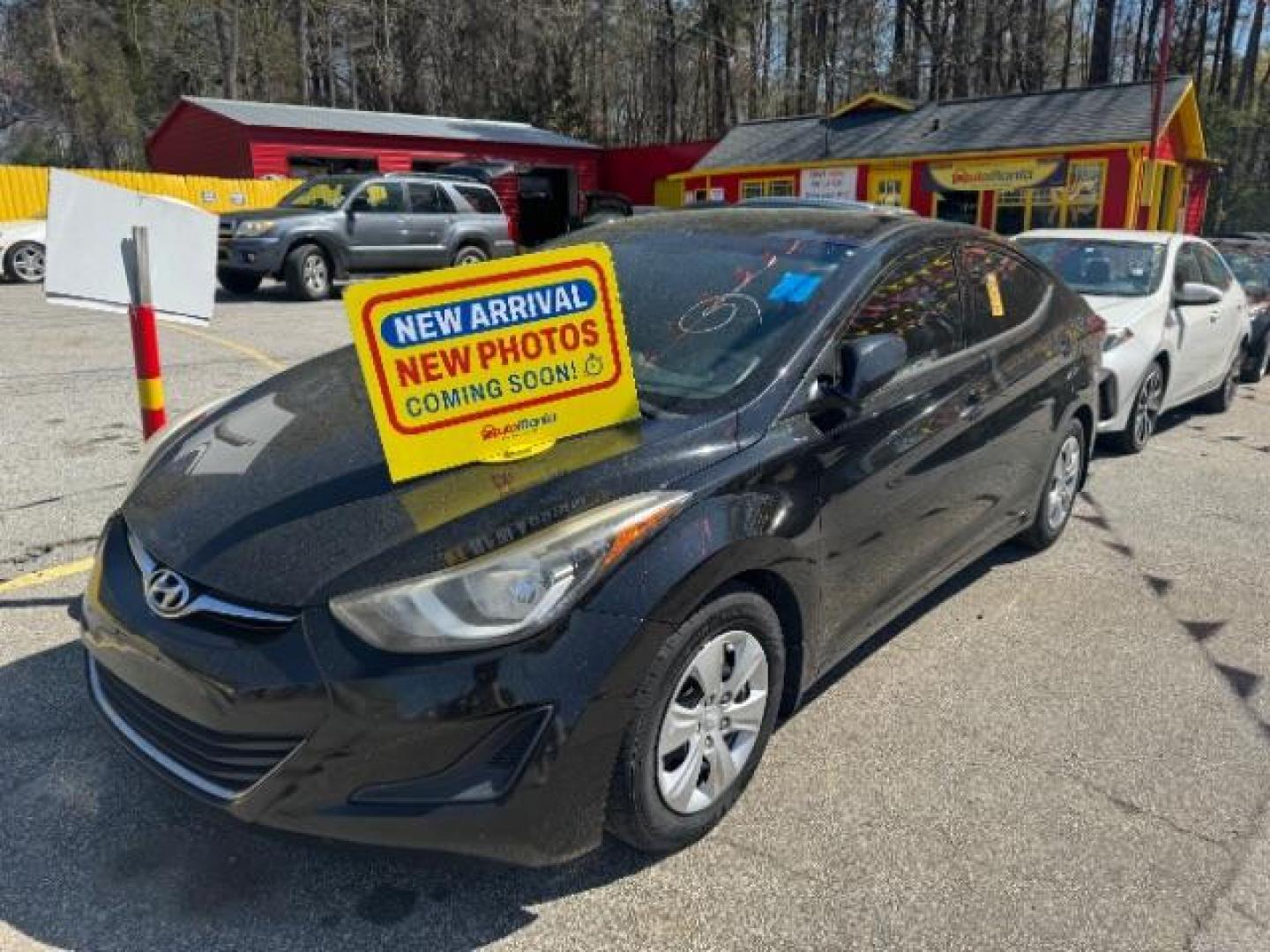 2016 Black Hyundai Elantra SE (5NPDH4AE5GH) with an Nu 1.8L I-4 DOHC engine, located at 1806 Veterans Memorial Hwy SW, Austell, GA, 30168, (770) 944-9558, 33.817959, -84.606987 - Photo#0